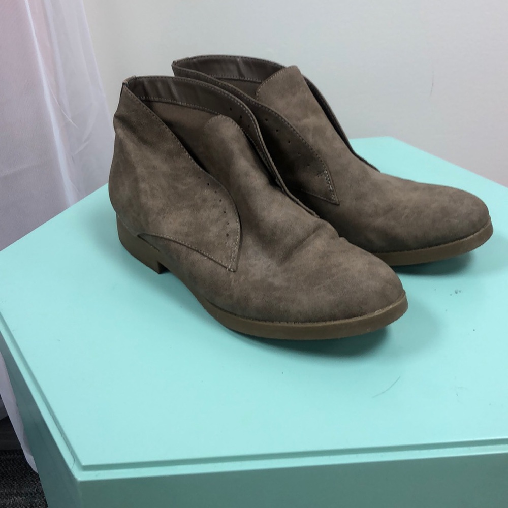 Indigo Rd booties